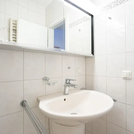 Haus Vier Jahreszeiten 301 *